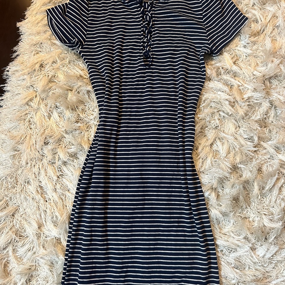 Striped Navy and White Short Sleeve Midi Dress